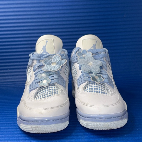 Size 8.5- Women’s Nike Air Jordan 4 Retro White UNC Blue Forget Me Not Size 7Y - Picture 3 of 8